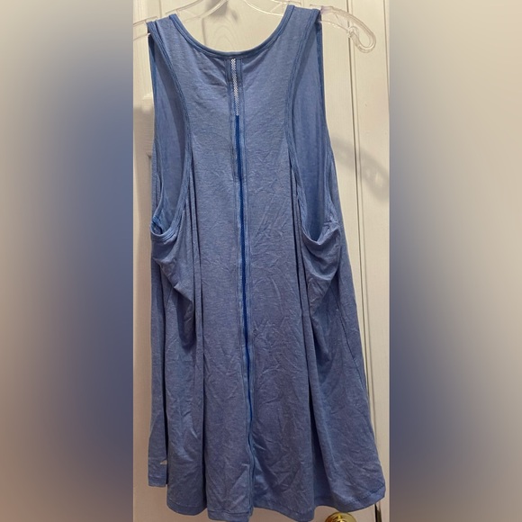 Avia Tank Top - Picture 4 of 5